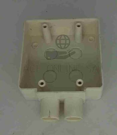 Picture of FO2U 4*4 PVC BOX(2WAY)/1*240